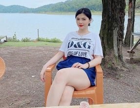 Ser fodido com sua irmã Nguyen quynh Anh está muito molhado