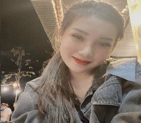 Vuong Kim Ngan é muito bom e gentil com o marido